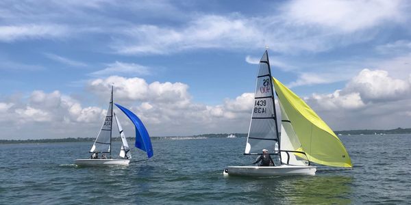RS400 dinghy racing lymington town sailing club downwind tactics
