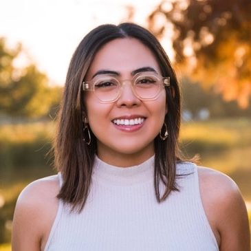 Photo of BIPOC female therapist, LPC who endorses Lan Nguyen, LCSW's warmth in community involvement