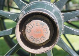 Wheel Hub Cap: Guiet of Paris Lady's Phaeton hub cap