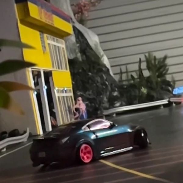 Baka Drift RC Drift Track 1/10 scale picture of track