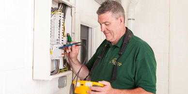 Electrician Basildon, Brentwood, Billericay, Wickford and all surrounding Towns in Essex