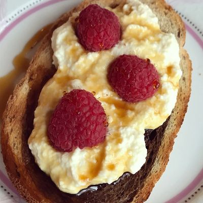 Ricotta Raspberry Coffee Toast with Sweet and Cute Coffee Syrup