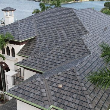 EDCO Slate Metal Roof in Sarasota, FL in the Nokomis Beach area. The roof color is T-tone Blend