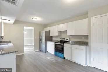 We are experienced in Kitchen & Bath remodeling, deck construction and resurfacing, to home frame re