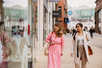 hampshire personal stylist, southampton personal shopper, personal stylist near me