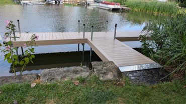 Simple brown weardeck custom fixed boat dock
