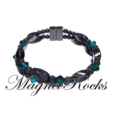 Magnetic Emerald Bracelet features Emerald Crystal by Swarovski® and Magnetic Jewelry Clasps.