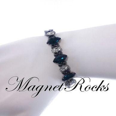 Magnetic Emerald Bracelet features Emerald Crystal by Swarovski® and Magnetic Jewelry Clasps.
