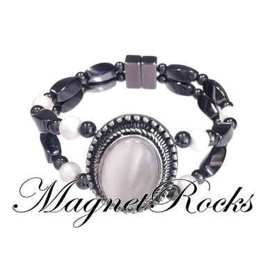 Magnetic Pearl Bracelet features Pearl Crystal by Swarovski® and Magnetic Jewelry Clasps.
