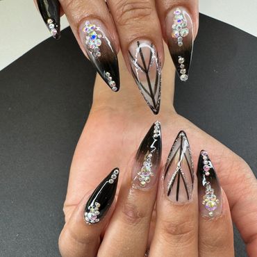 omble black nail