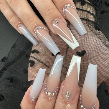 long nail near me