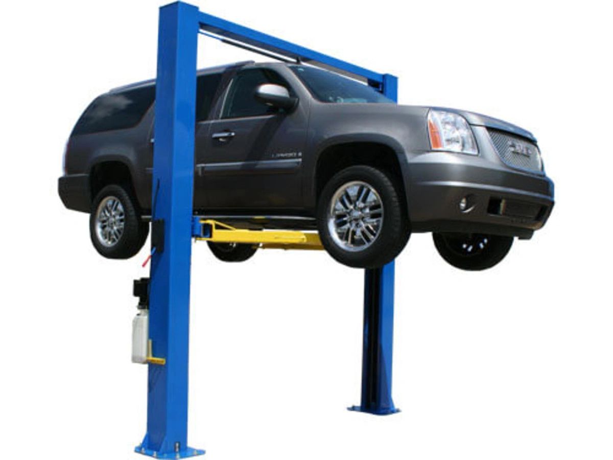 ATLAS AUTO EQUIPMENT 10,000 EXTRA WIDE & TALL LIFT
