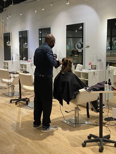 Jeffery-Colorist/ Hair stylist -2