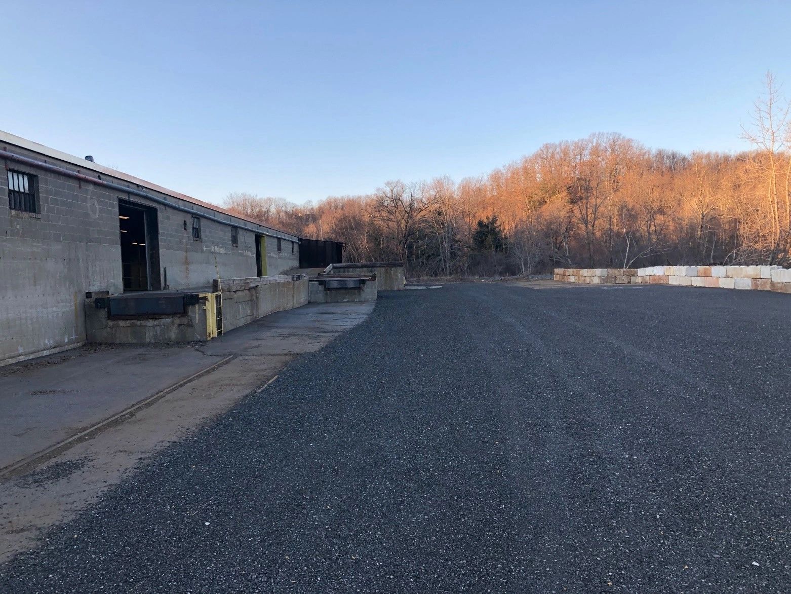 1 Reisner Way _ Exterior Loading Docks