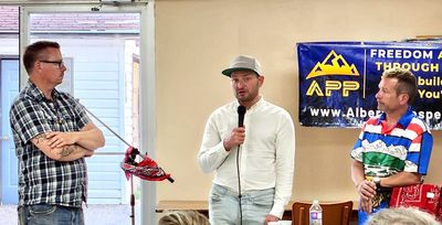 Chris & Kerry & Jasper Smit