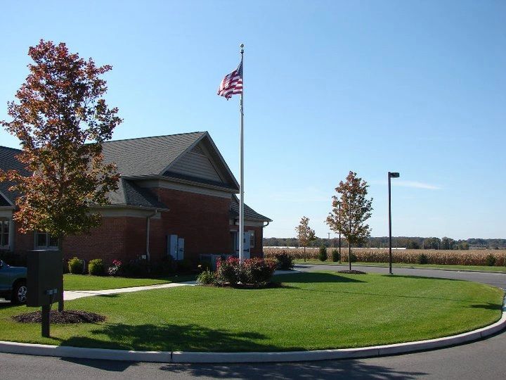 LEIDER LANDSCAPING INC. logo