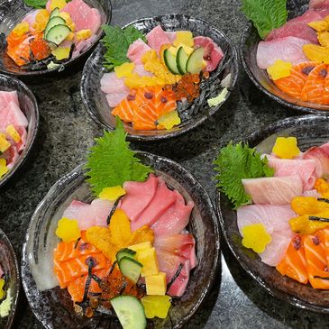 Fresh Sashimi Grade Seafood directly from Wholesale DTLA Fish Market.