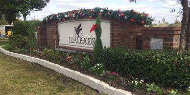 Holiday decoration done at Tealbrook in Lancaster Community Association