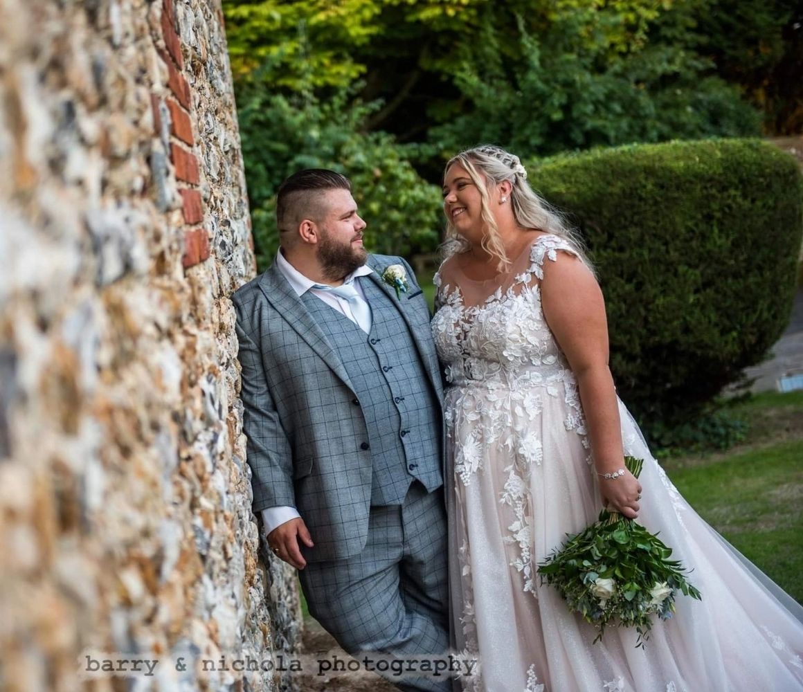 Plus size wedding dress shop