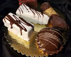 Desserts ready for pick up San Diego
Pastries and desserts near me
Bakeries near me
chocolate mousse