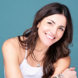 Annabelle DeGouveia, Bella Fit Yoga, Yoga Teacher, Yoga Instructor