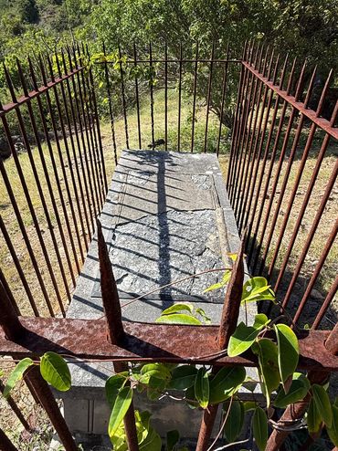 Shirley Heights Cemetery