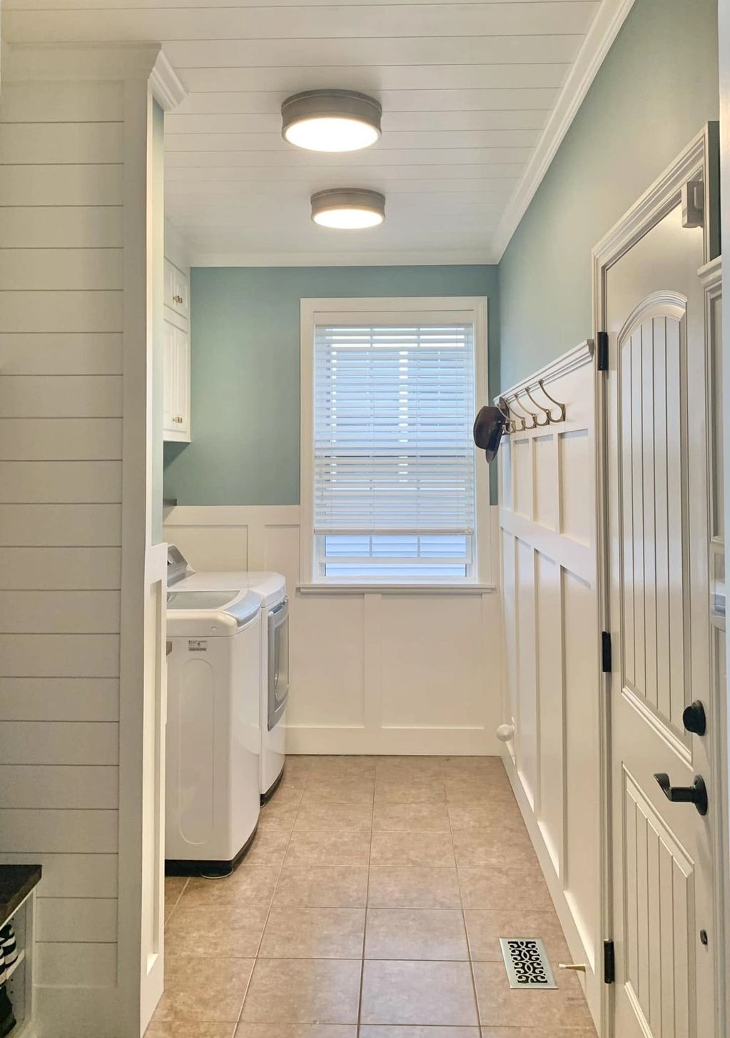Shiplap passage with nickel gap ceiling