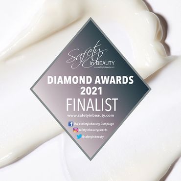 AlumierMD finalist award logo