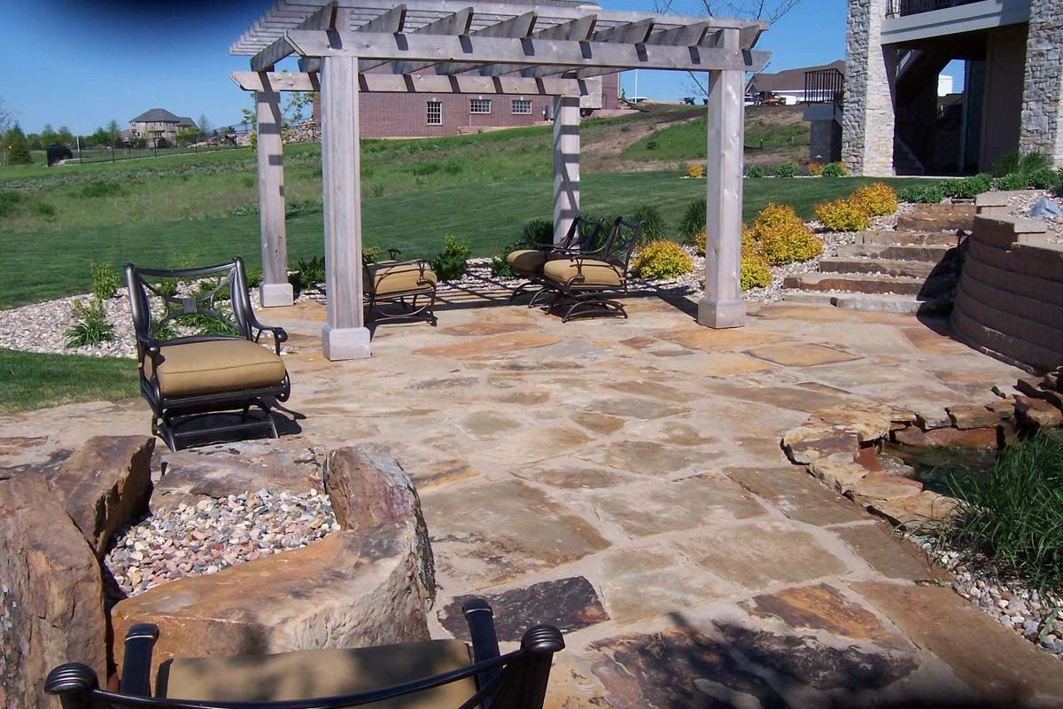 Hardscaping and Landscaping Contractor Sioux Falls