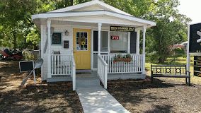 Gourmet to Go building