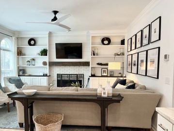 Interior Designer in Gainesville, GA
Interior Design Company Cumming
Kitchen Remodel in Cumming