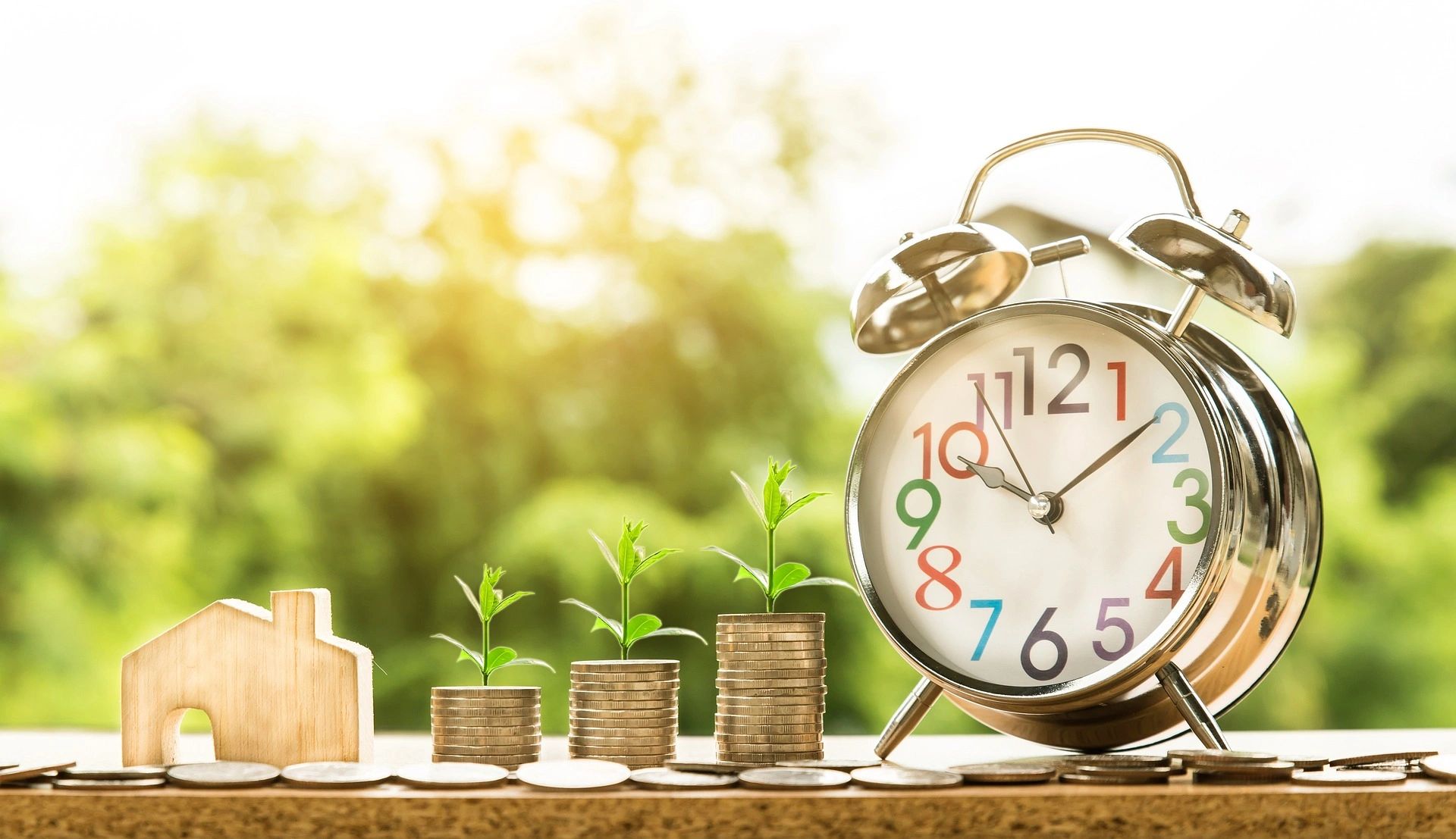 Michigan Real Estate 2023 Outlook - Buyer's Market? 1 money g842fc7039 1920