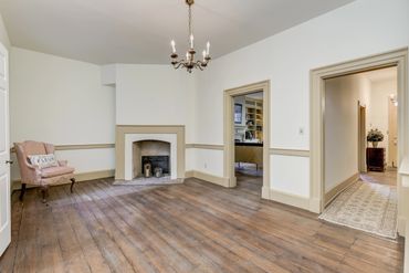 Dining room in historic home in downtown Annapolis