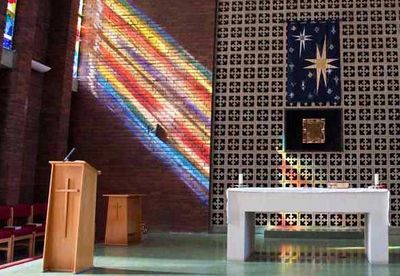 Corpus Christi Roman Catholic Church, Wokingham