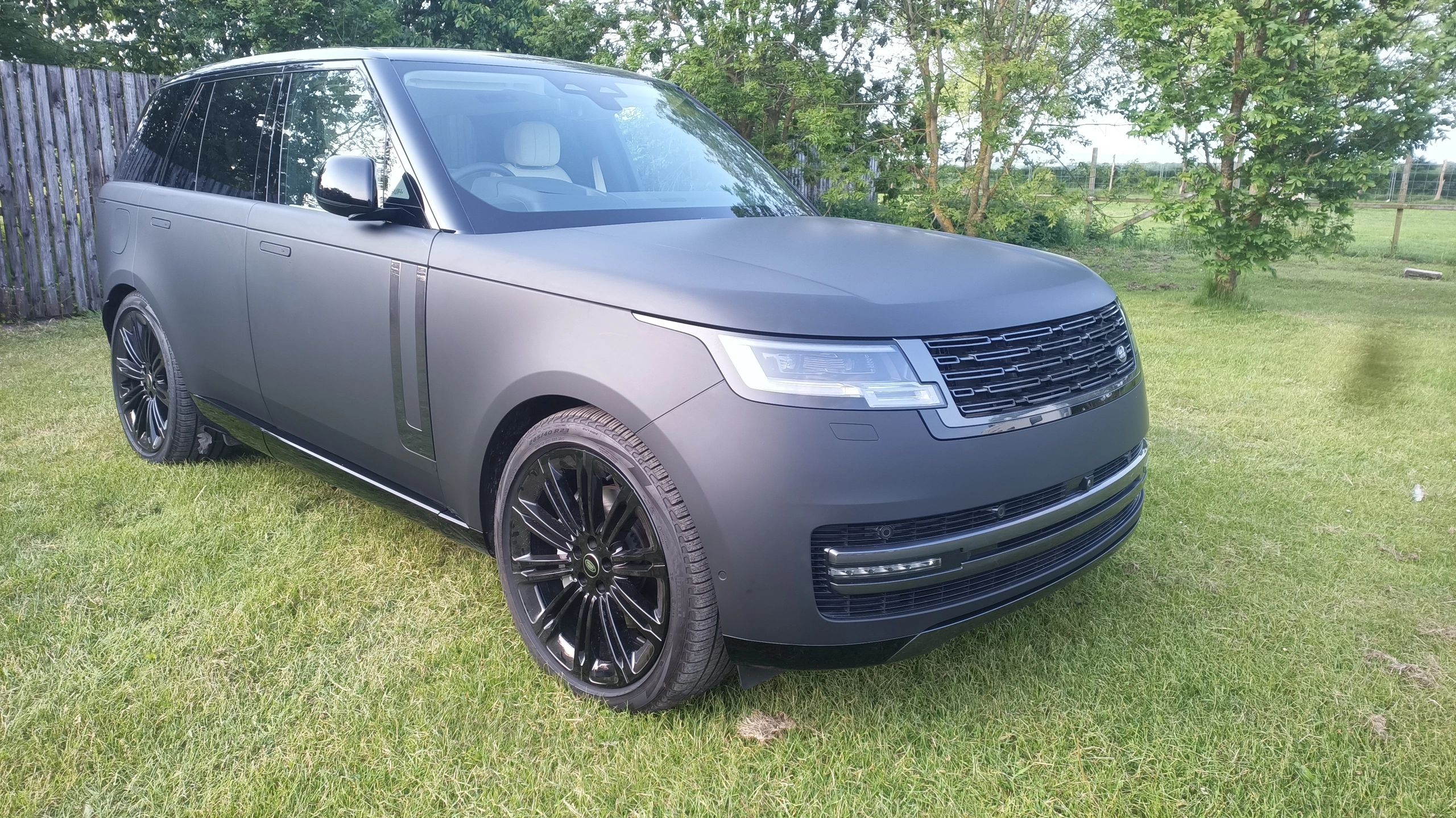 Range Rover Fully wrapped In Matte black 