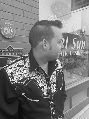 Kenny Muzia - Outside the studio recording Jackpot