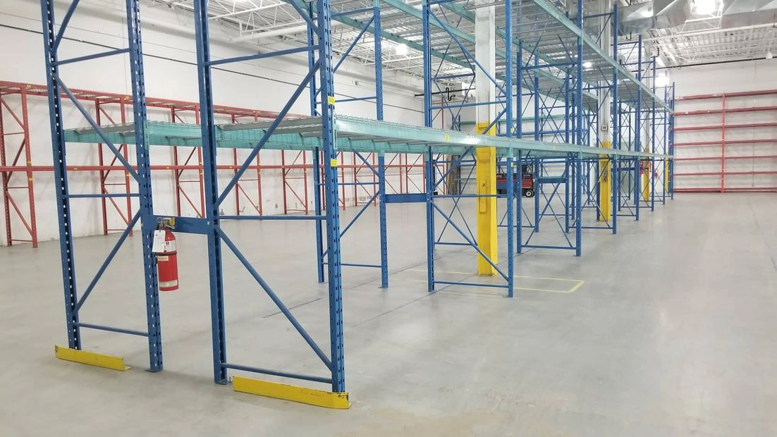 industrial racking, storage, warehouse, warehouse for rent, Toronto warehouse, Mississauga