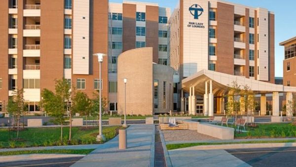 If I put a description to the image where will it go.