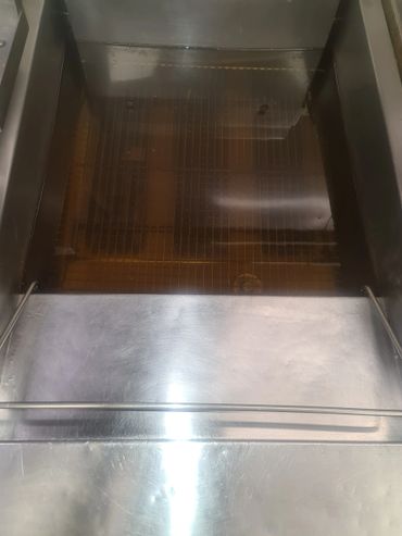 Deep clean of a fryer