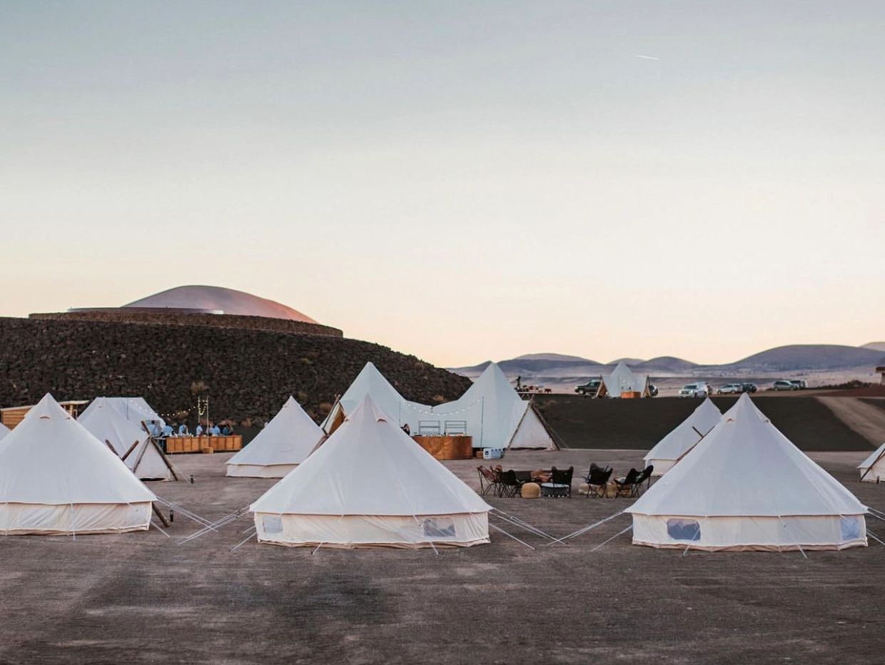 under canvas events, events under canvas, party tipi, glamping tents, glamping event, glamping party