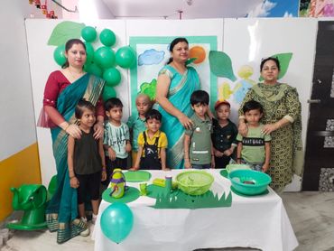 Little Champs Celebrating Earth Day