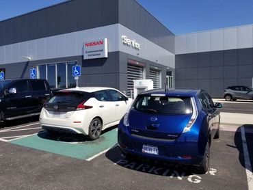 Georgesville Nissan - DCFC - 2 Nissan Leafs