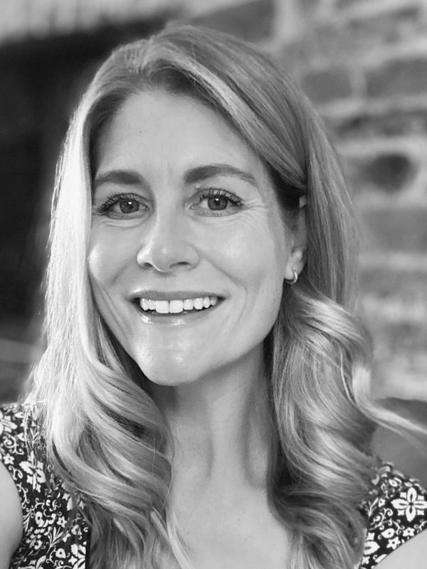 Jo Thomas - expert fatigue coach and nurse. NLP health coach.