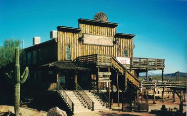 Gold Field Ghost Town, Superstition Mountains, Lost Dutchman Gold Mine.