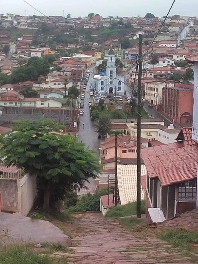 Vista da cidade de Capelinha, no Vale do Jequitinhonha, em Minas Gerais. 
