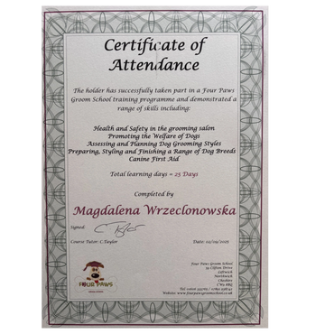 Certificate of Attendance for Magdalena Wrzeclonowska from Four Paws Groom School.