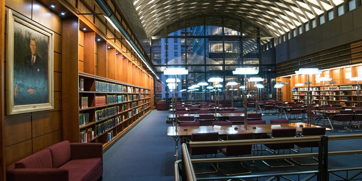 Chicago-Kent College of Law Library