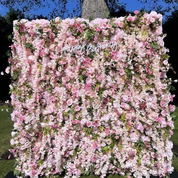 Beautiful Flower wall rentals for Weddings, Sweet 16, and Bridal showers