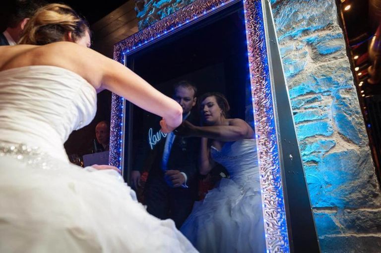 Wedding Photo booth, mirror photo booth, unlimited printing, props, Mirror party booth, event booth