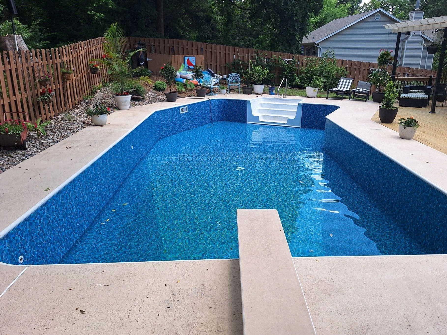 Pool Tech completed this custom vinyl liner pool in Carthage, MO.